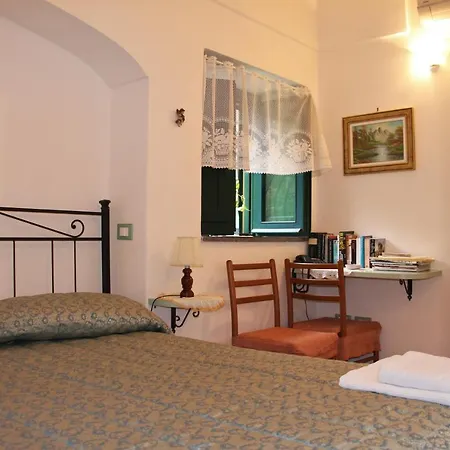Casa Ortensia Minori